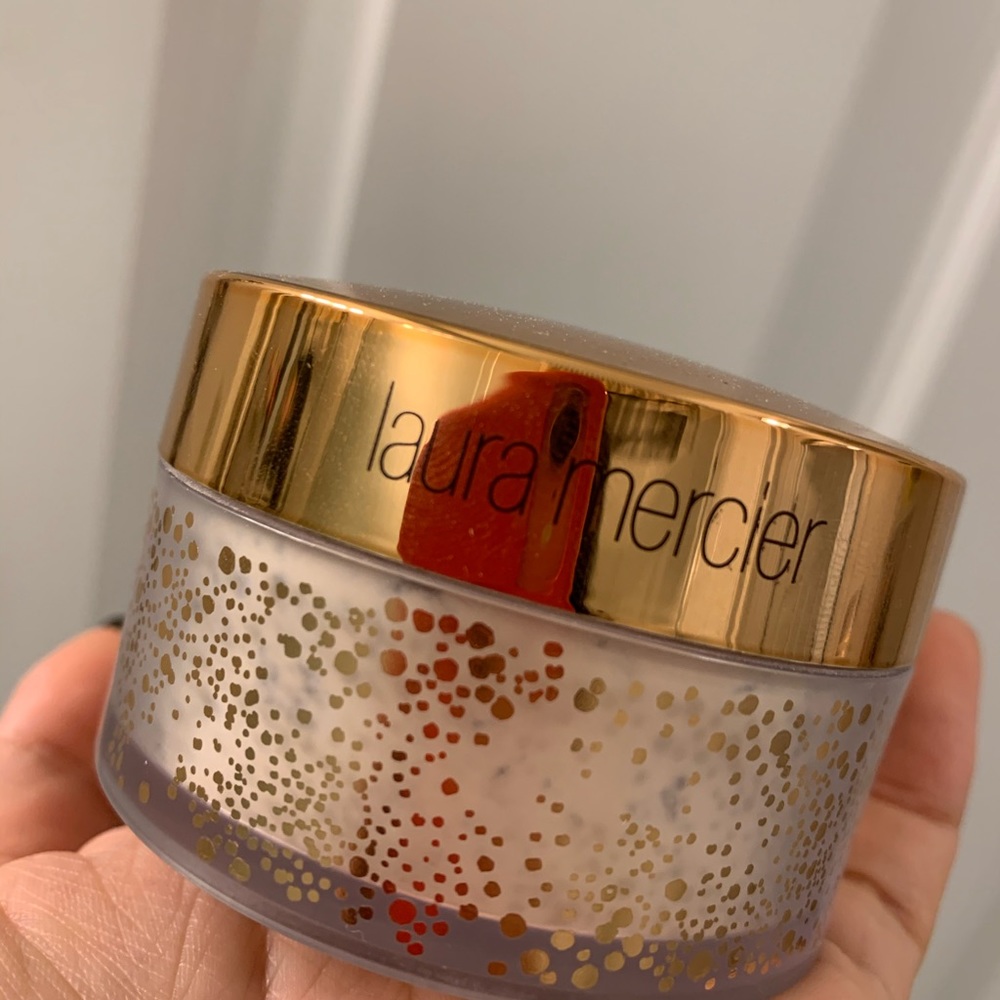 Laura mercier translucent setting powder
